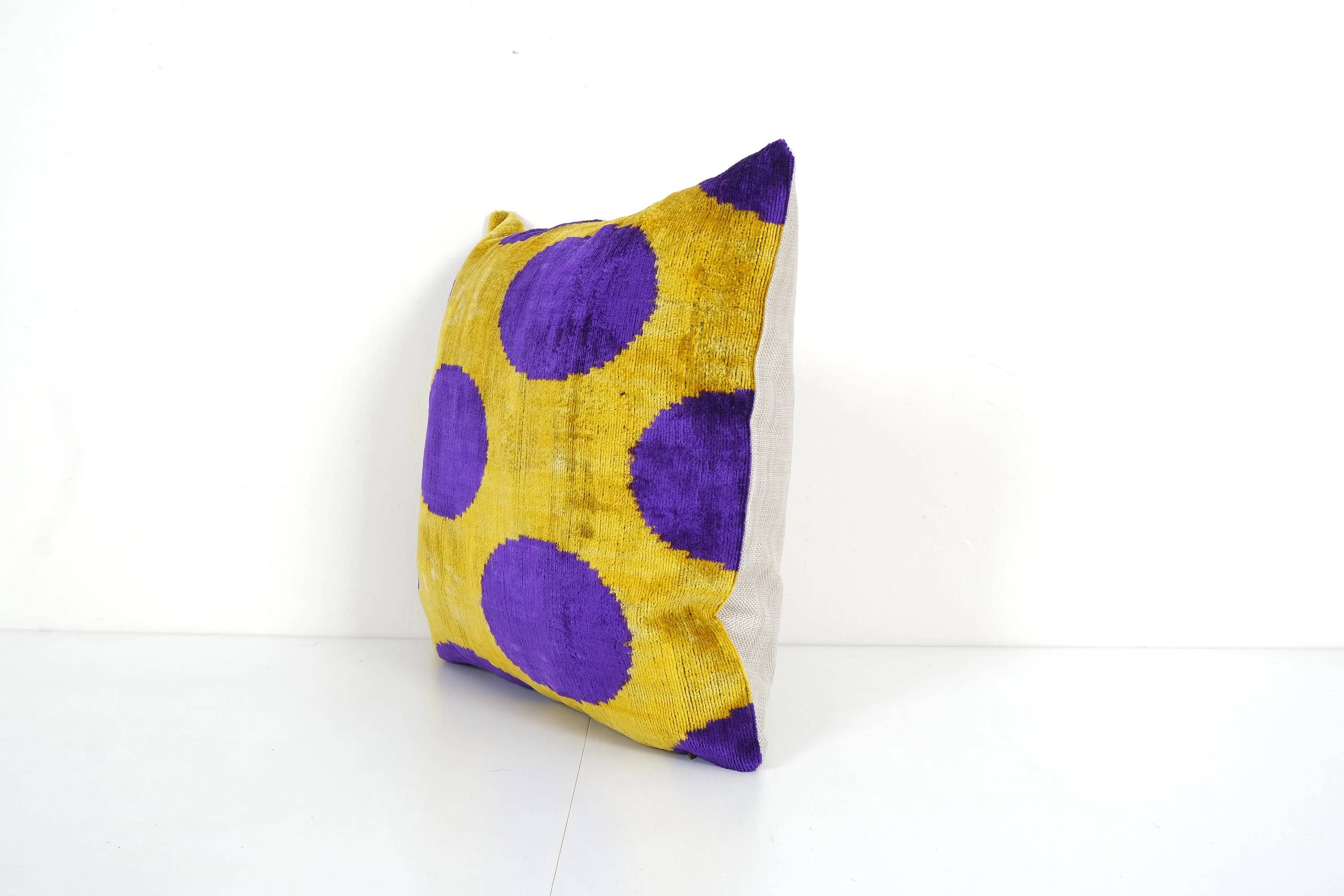 Silk Ikat Velvet Pillow Cover | 16'' x 18''