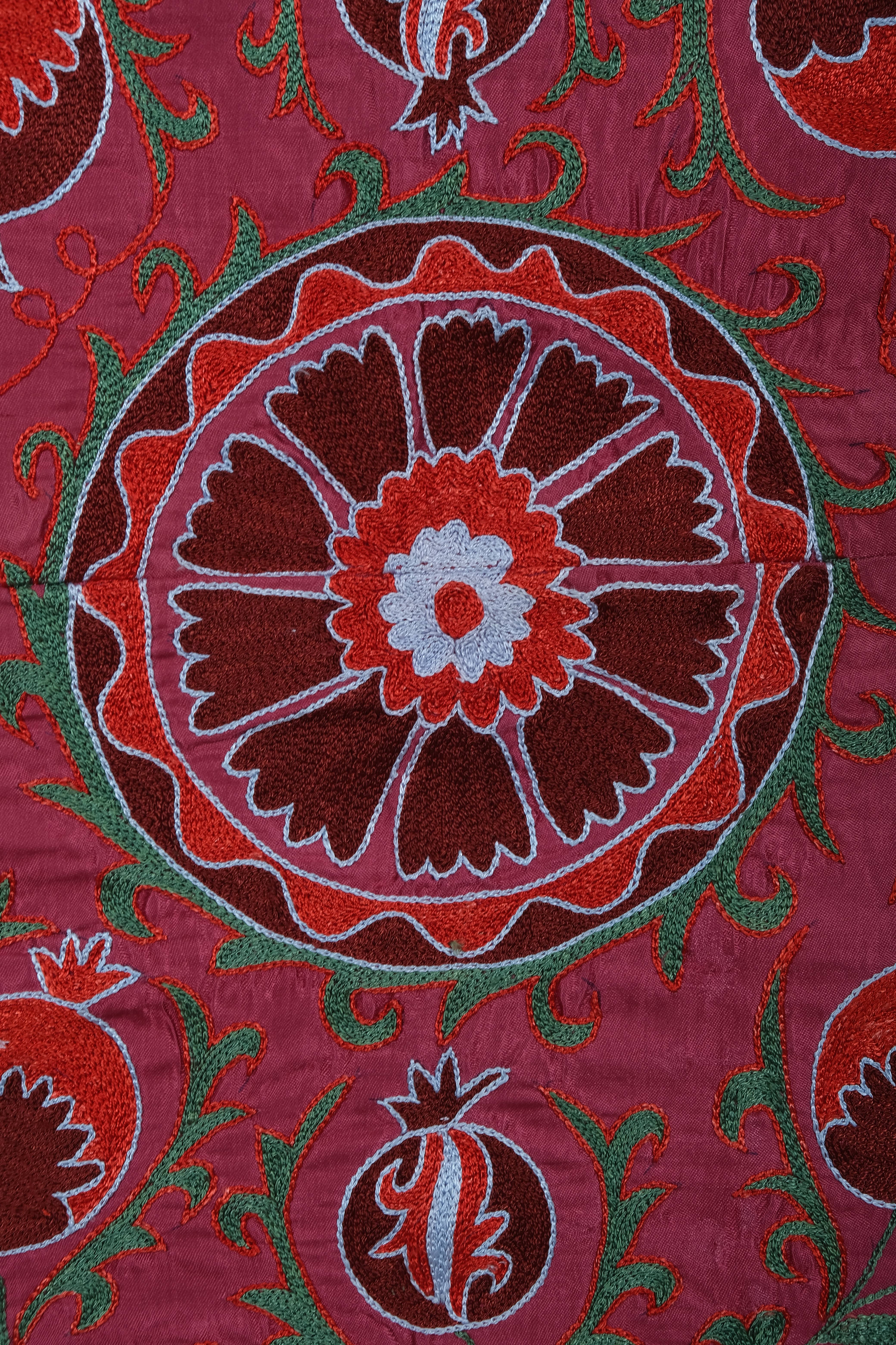 Silk Suzani Table Runner | 3'1'' x 6'5''