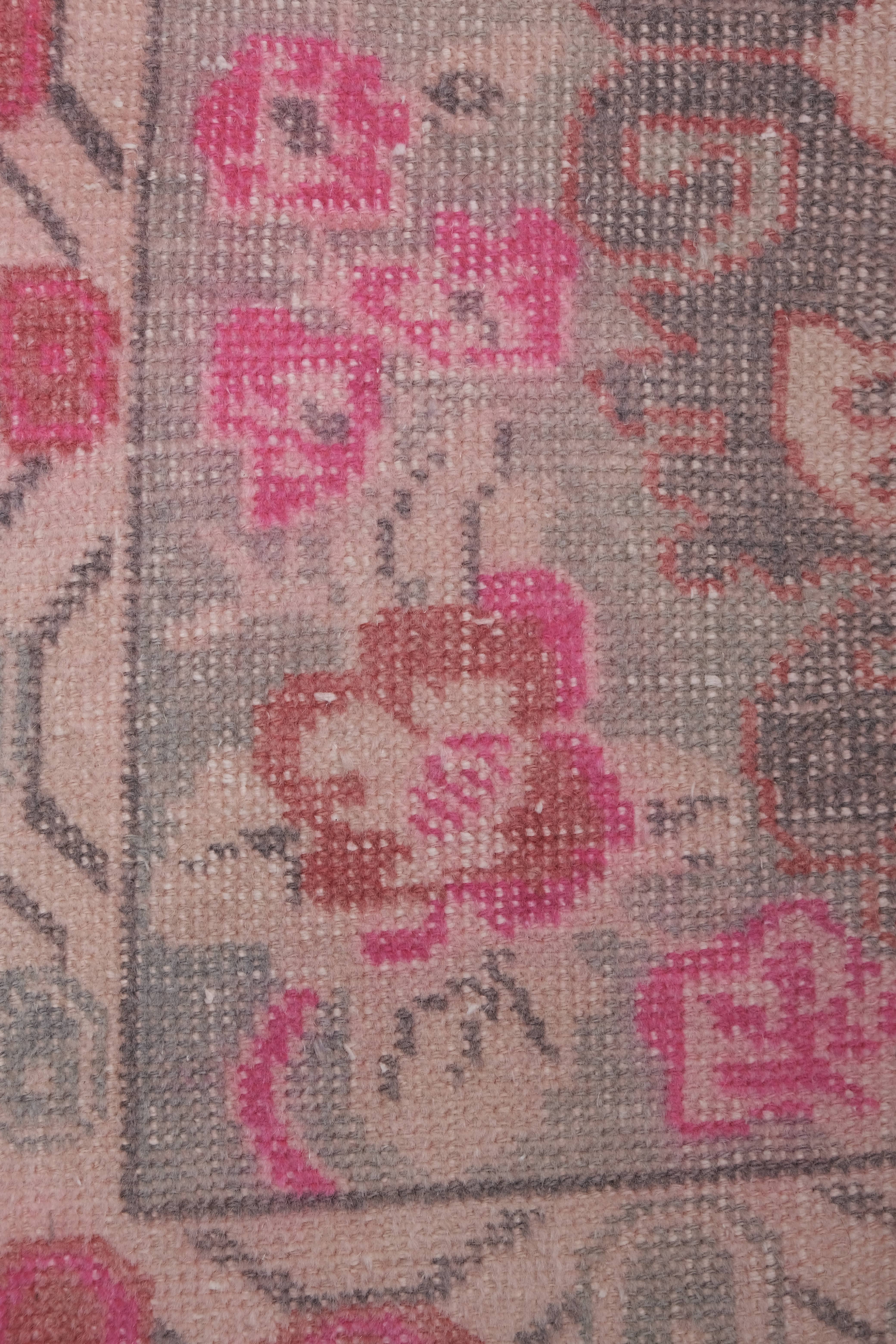 Vintage Turkish Rug 3'11'' x 7'7''