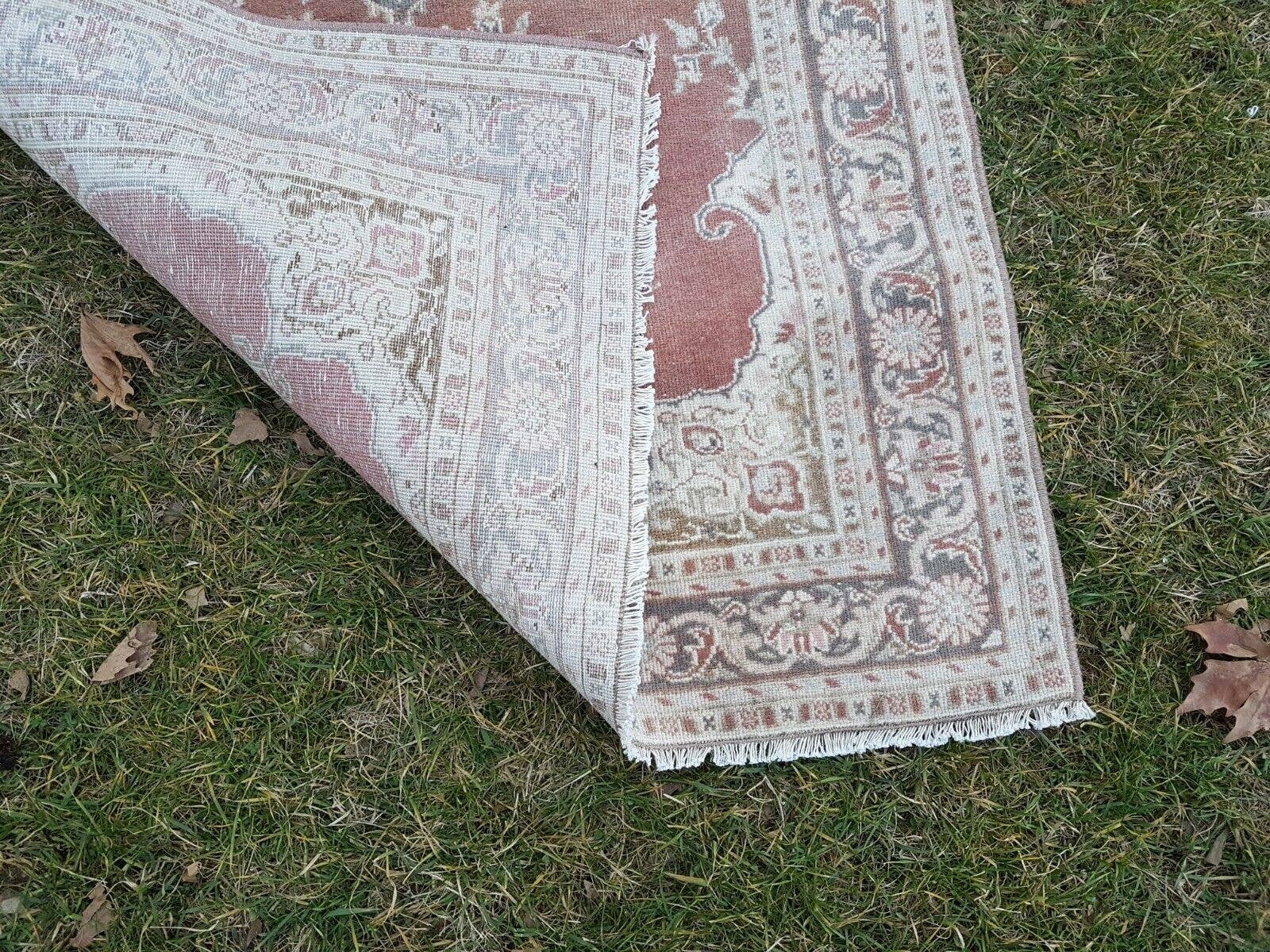 Vintage Turkish Rug 3'1'' x 5'1''