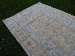 Vintage Oushak Rug 6'5'' x 8'10''