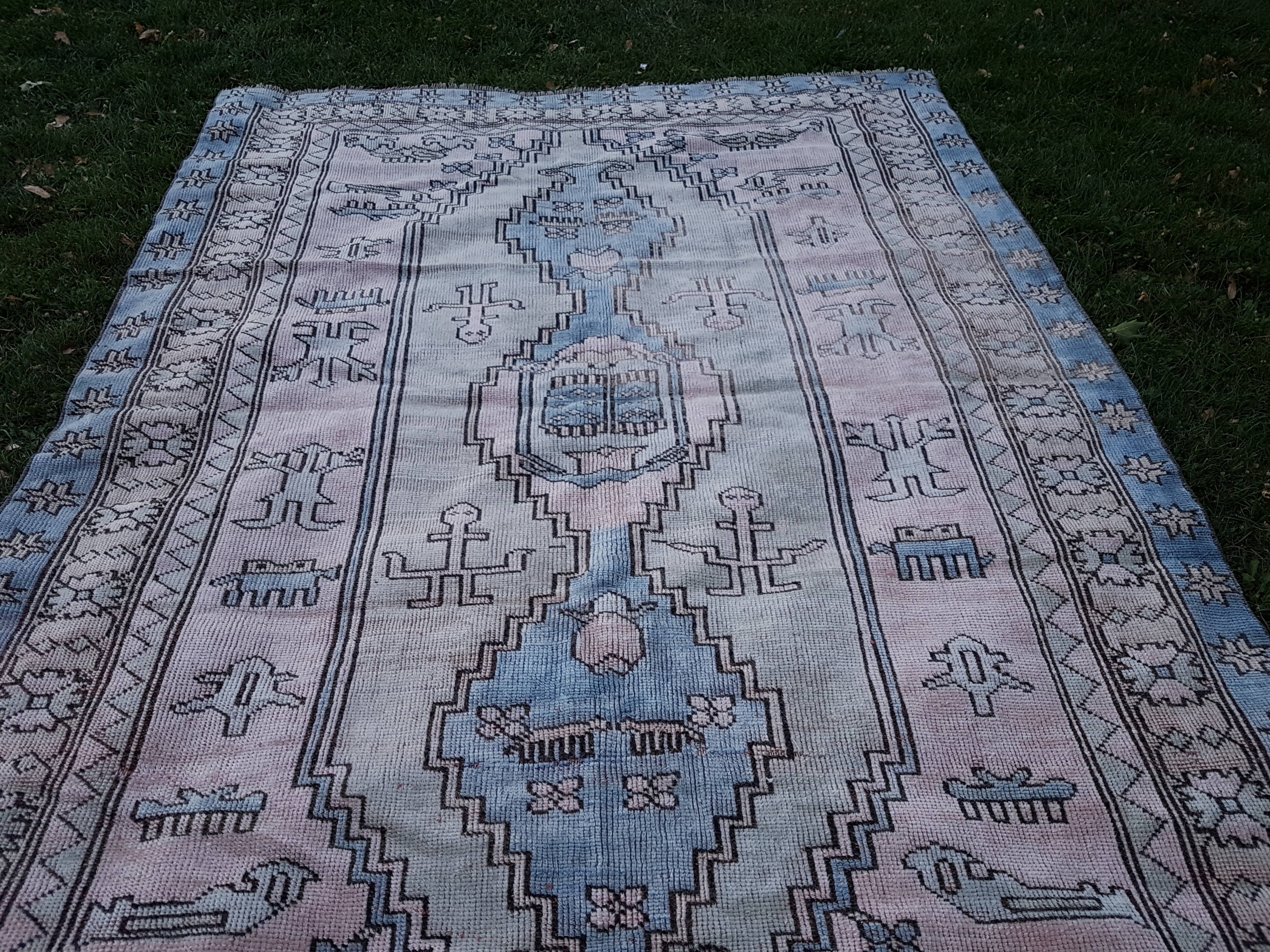 Vintage Oushak Rug 5'5'' x 9'9''