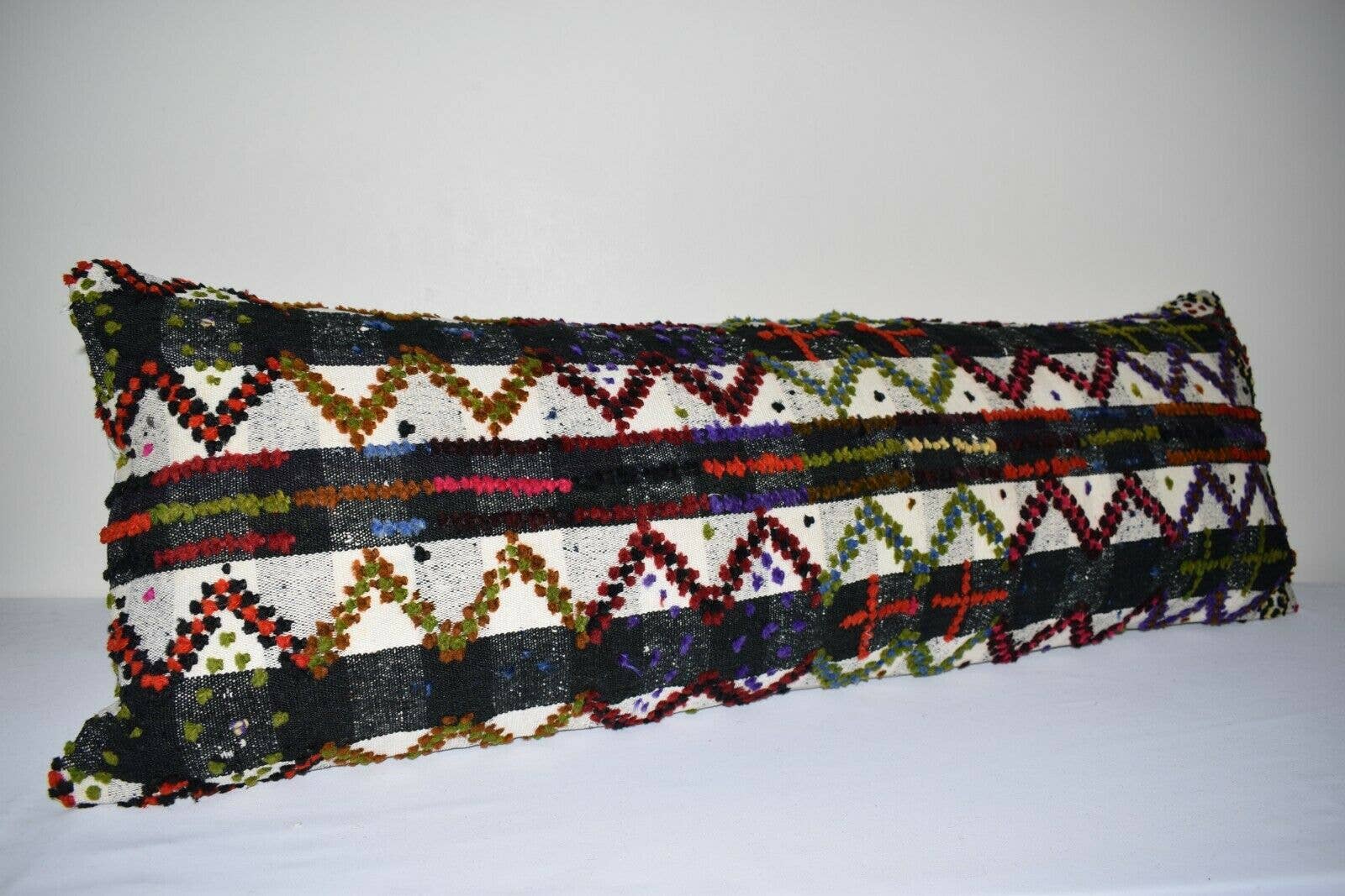 Kilim Pillow Cover | 16'' x 16''