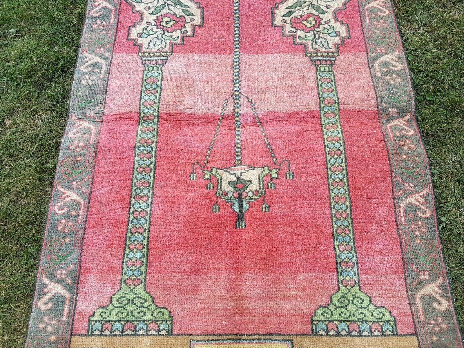 Vintage Oushak Rug 3'5'' x 5'4''
