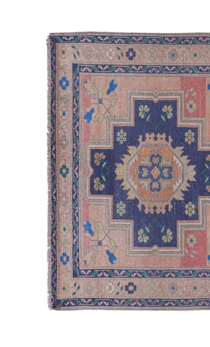 Vintage Caucasian Rug 4'9'' x 8'7''