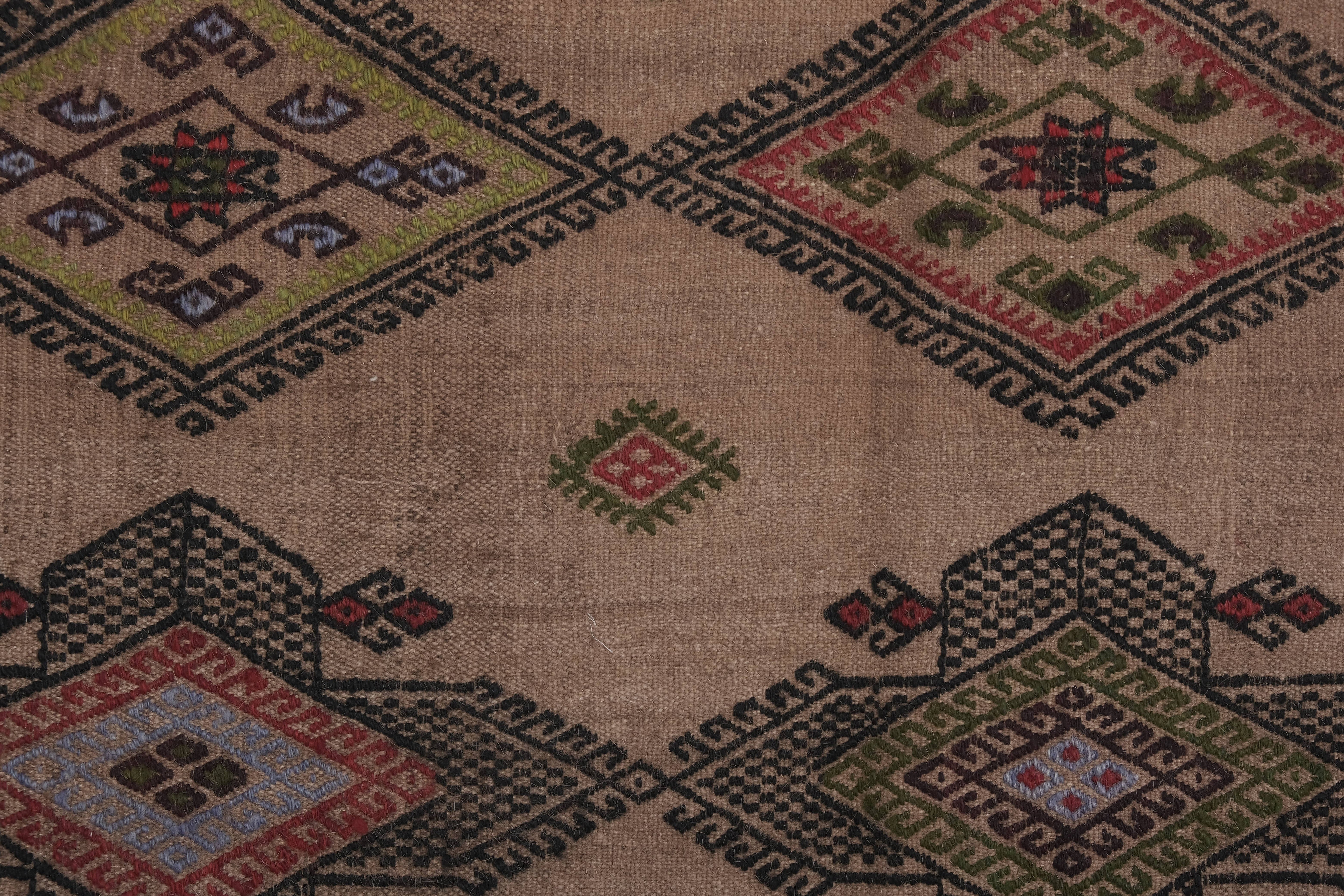 Vintage Turkish Kilim Rug 4'10'' x 9'9''