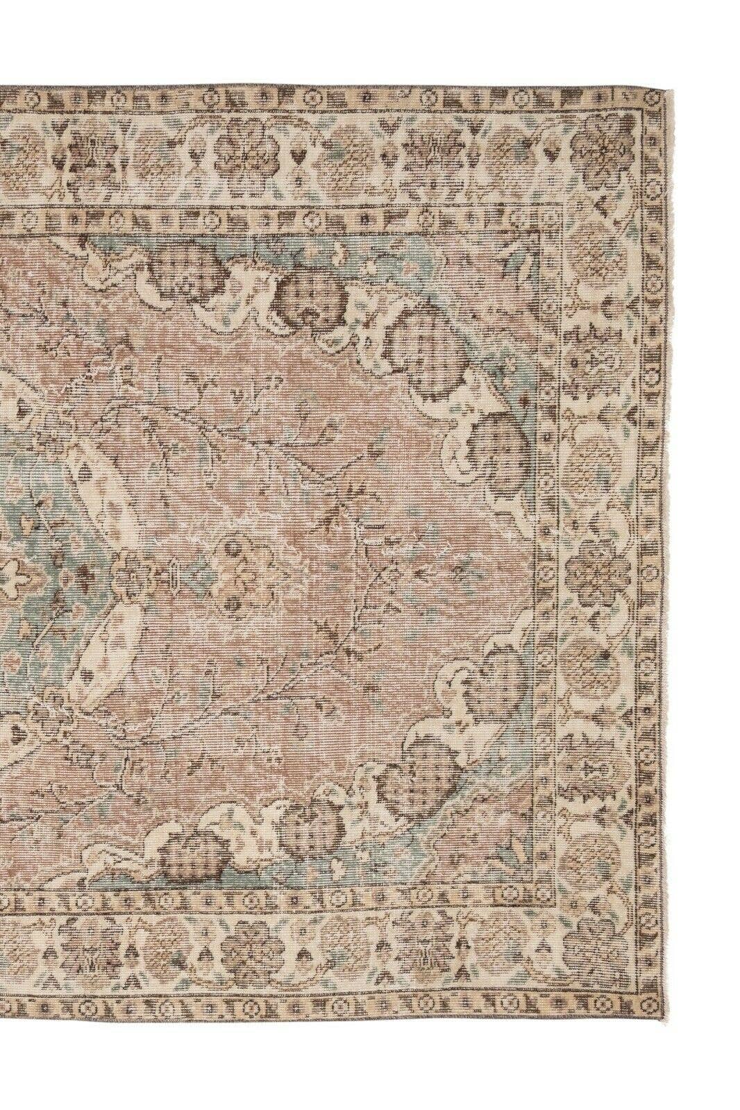 Vintage Turkish Rug 5'3'' x 8'5''