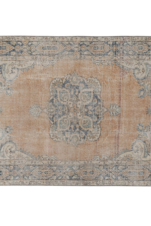 Vintage Turkish Rug 5'3'' x 8'1''