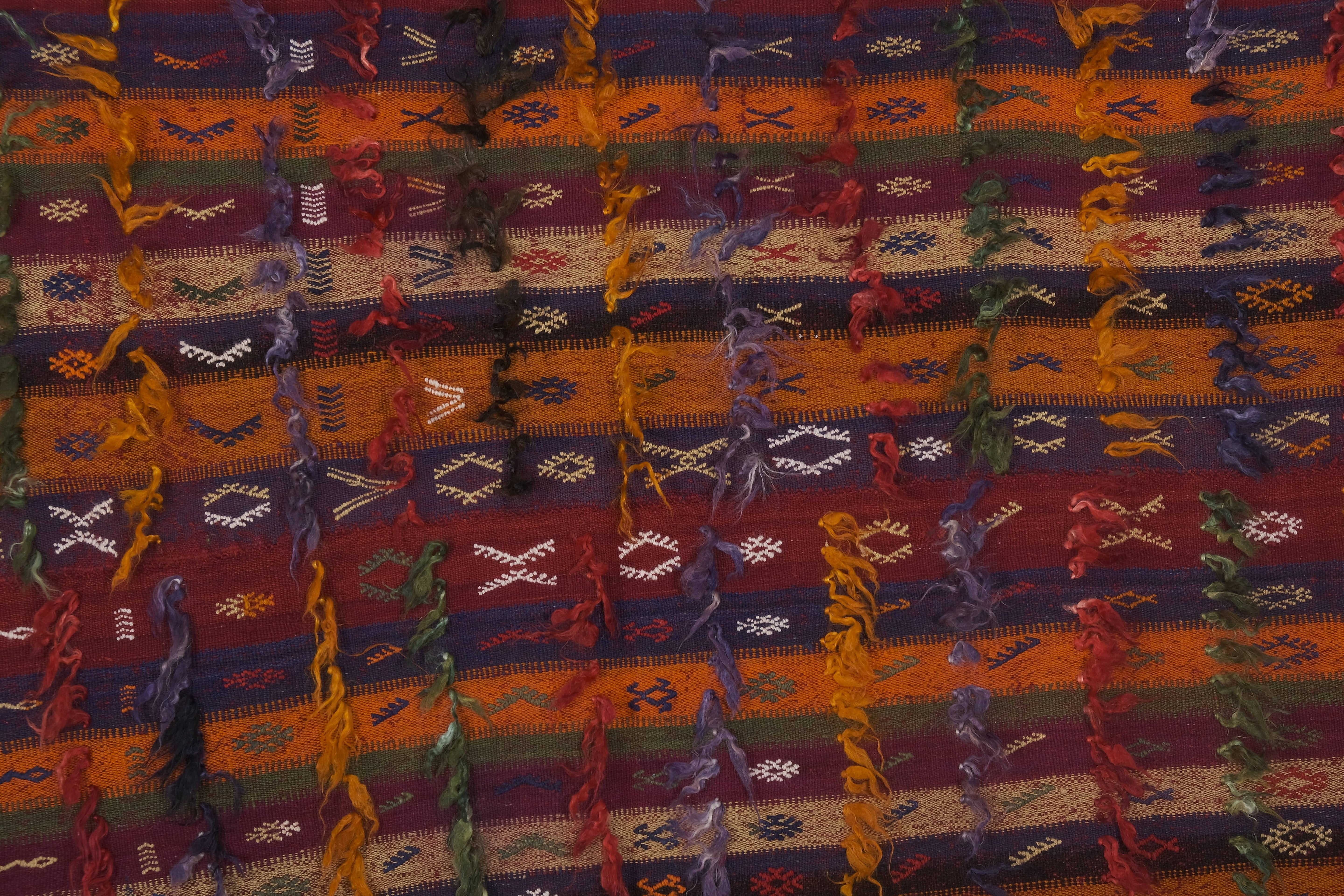 Vintage Turkish Rug 4'8'' x 5'11''