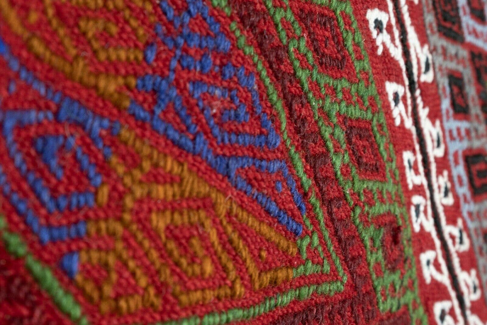 Vintage Turkish Kilim Rug 5'3'' x 8'1''