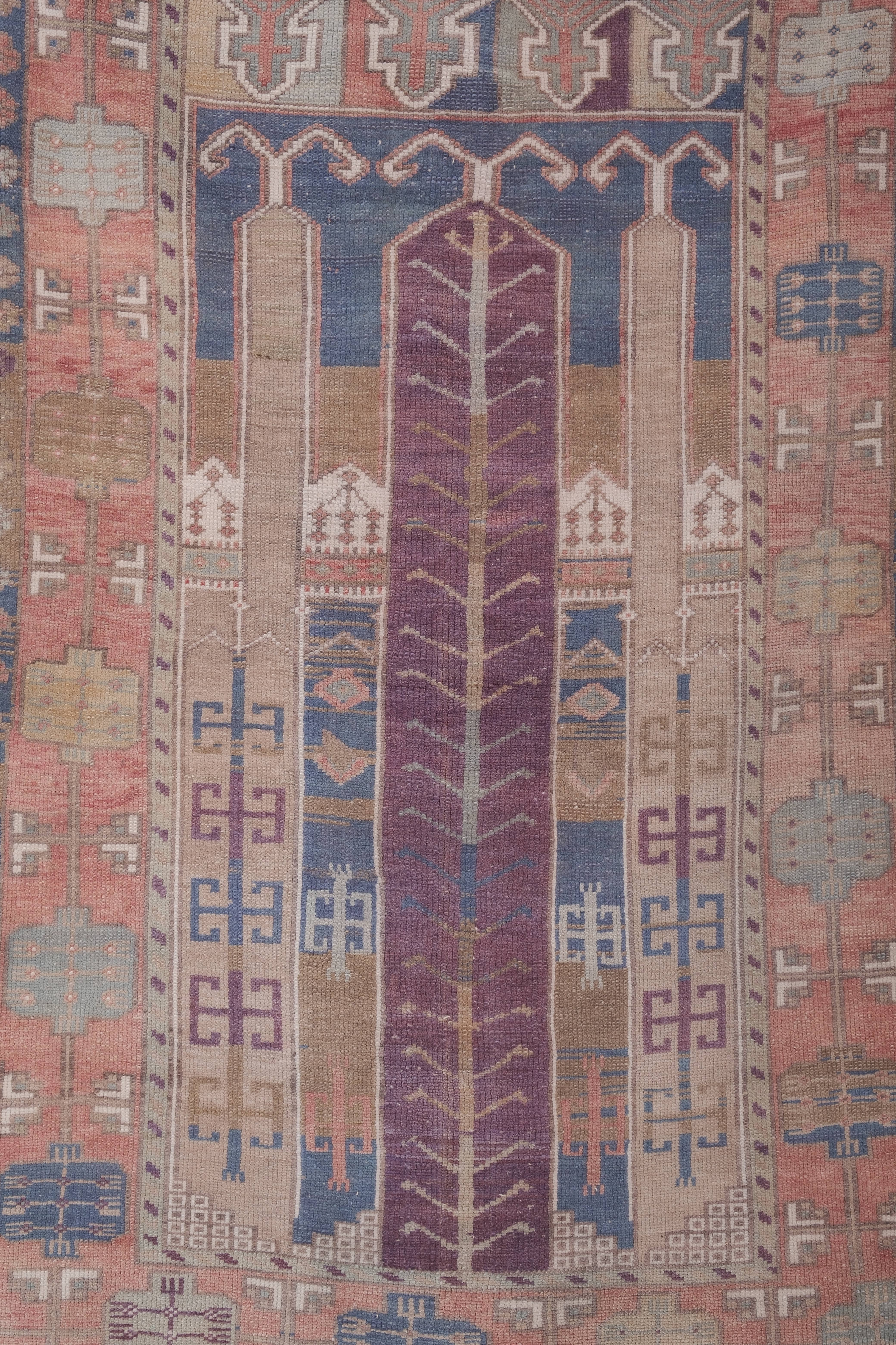 Vintage Turkish Rug 4'1'' x 6'5''