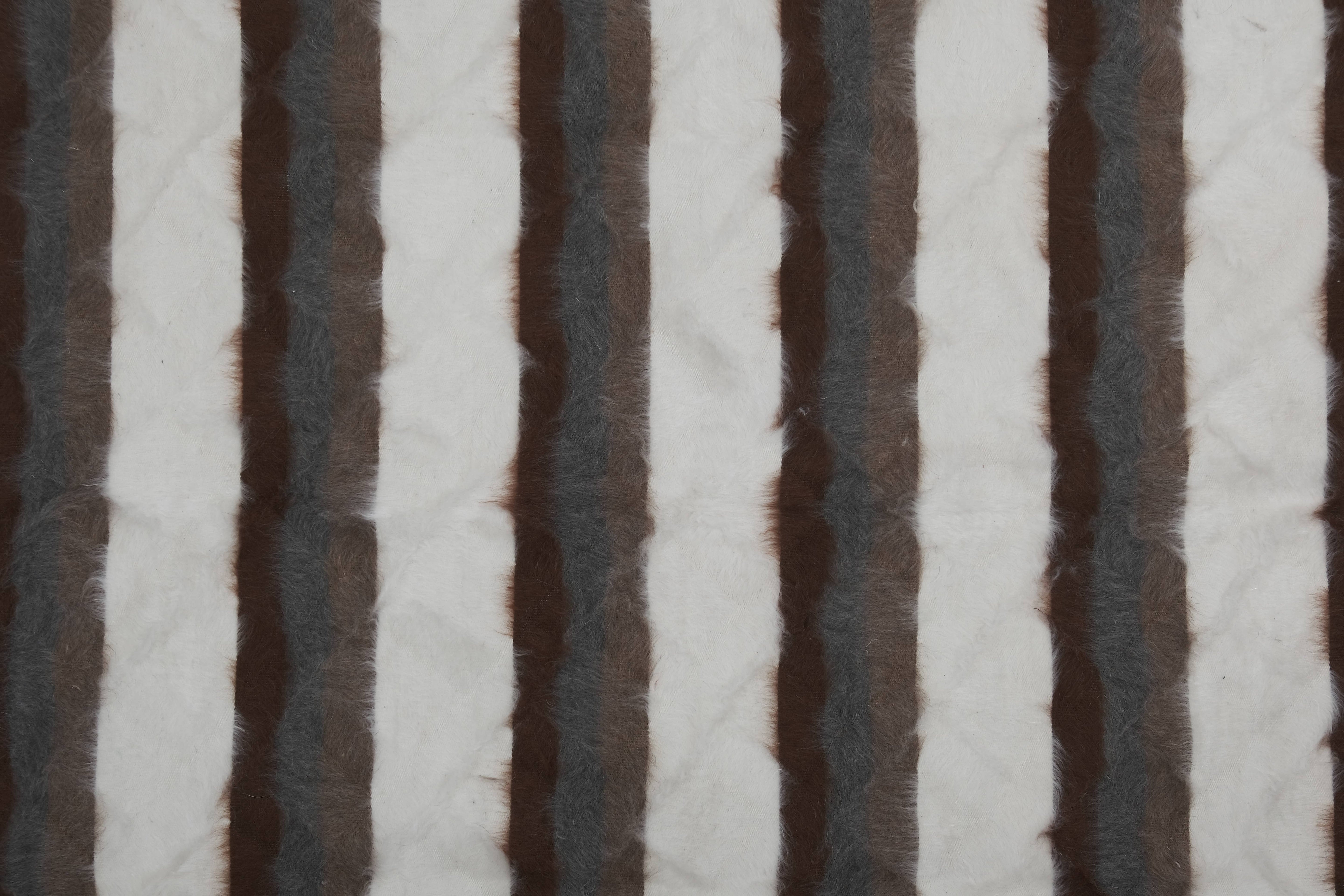 Handwoven Siirt Wool Blanket 5'3'' x 6'11''
