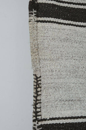 Vintage Kilim Rug 5' x 6'11''