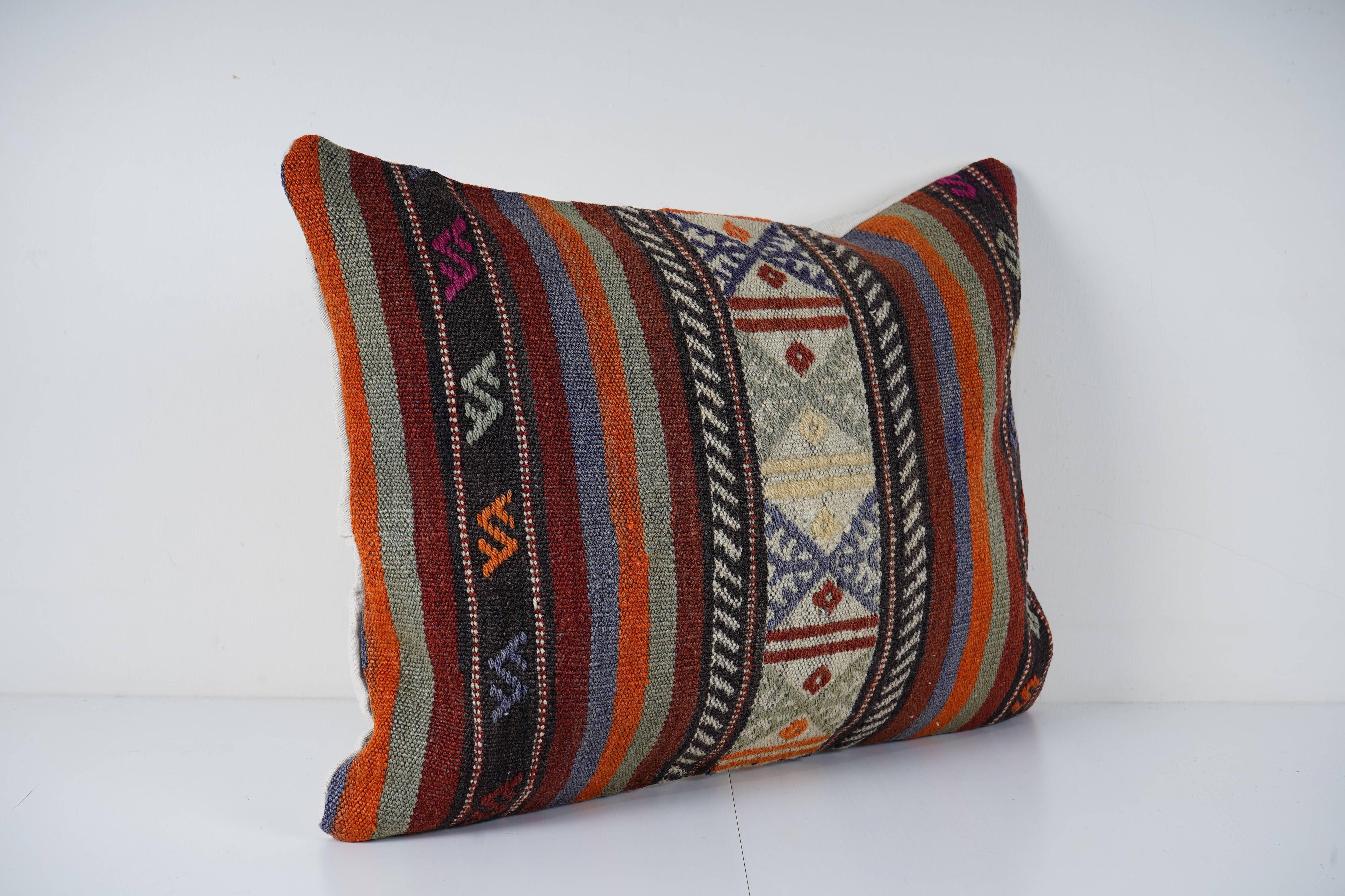 Kilim Pillow Cover | 18'' x 24''