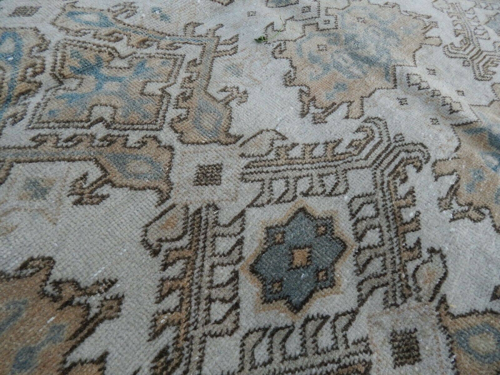 Vintage Turkish Rug 4'9'' x 8'10''