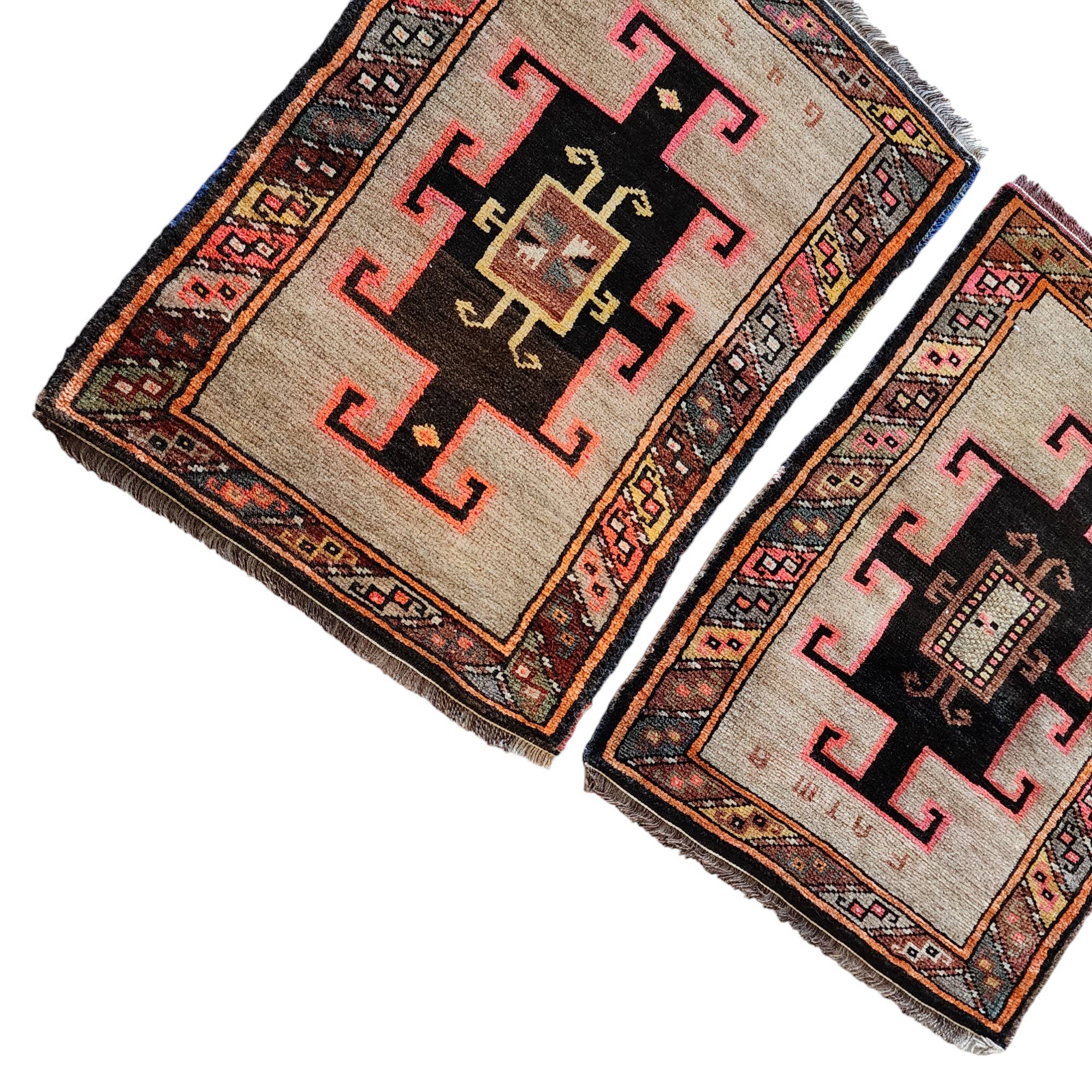 Vintage Oushak Yastik Rugs Set of 2 | 22'' x 31''