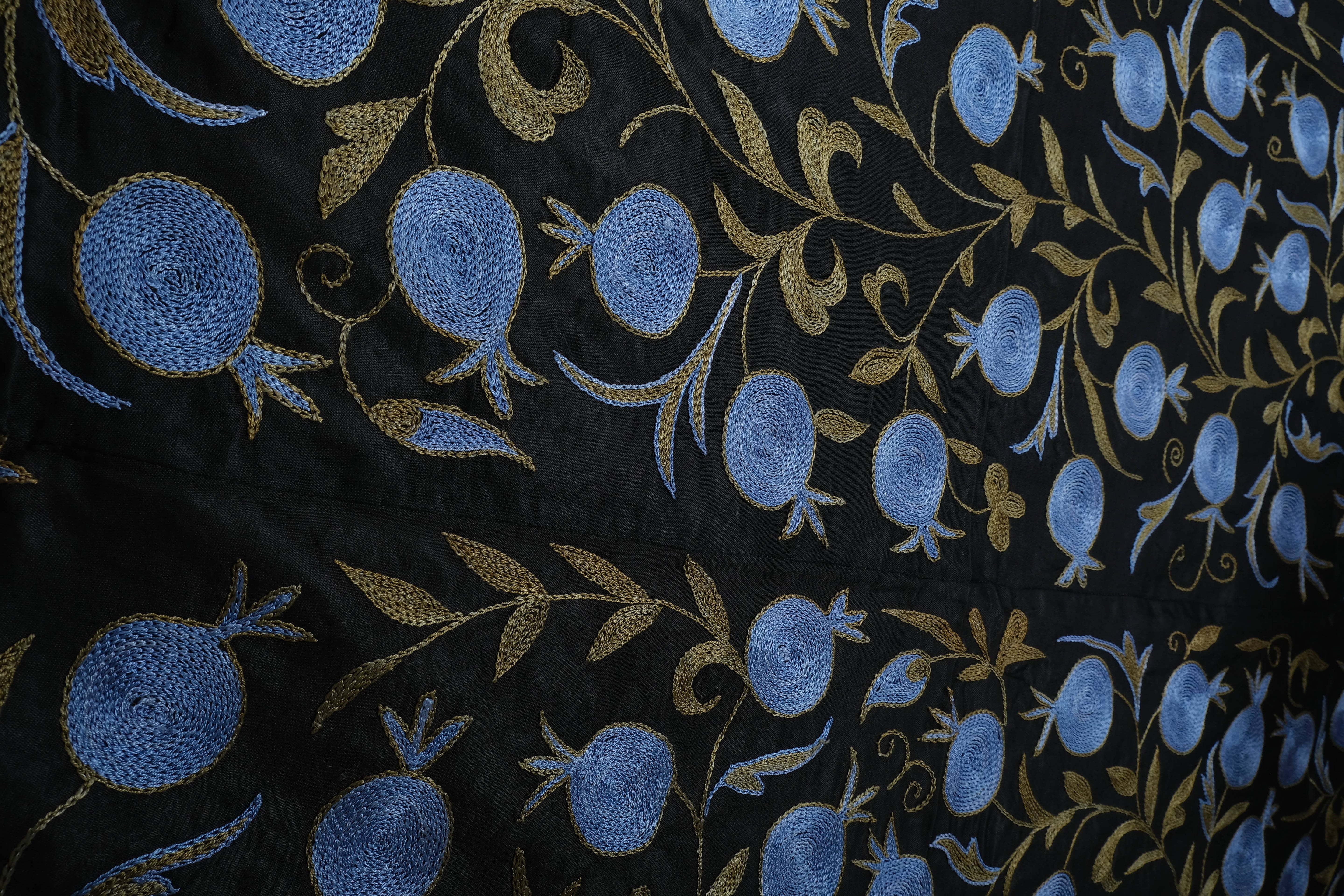 Silk Suzani Wall Hanging & Bedspread 3'4'' x 6'1''