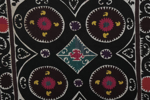 Suzani Wall Hanging & Tablecloth 5'3'' x 5'5''