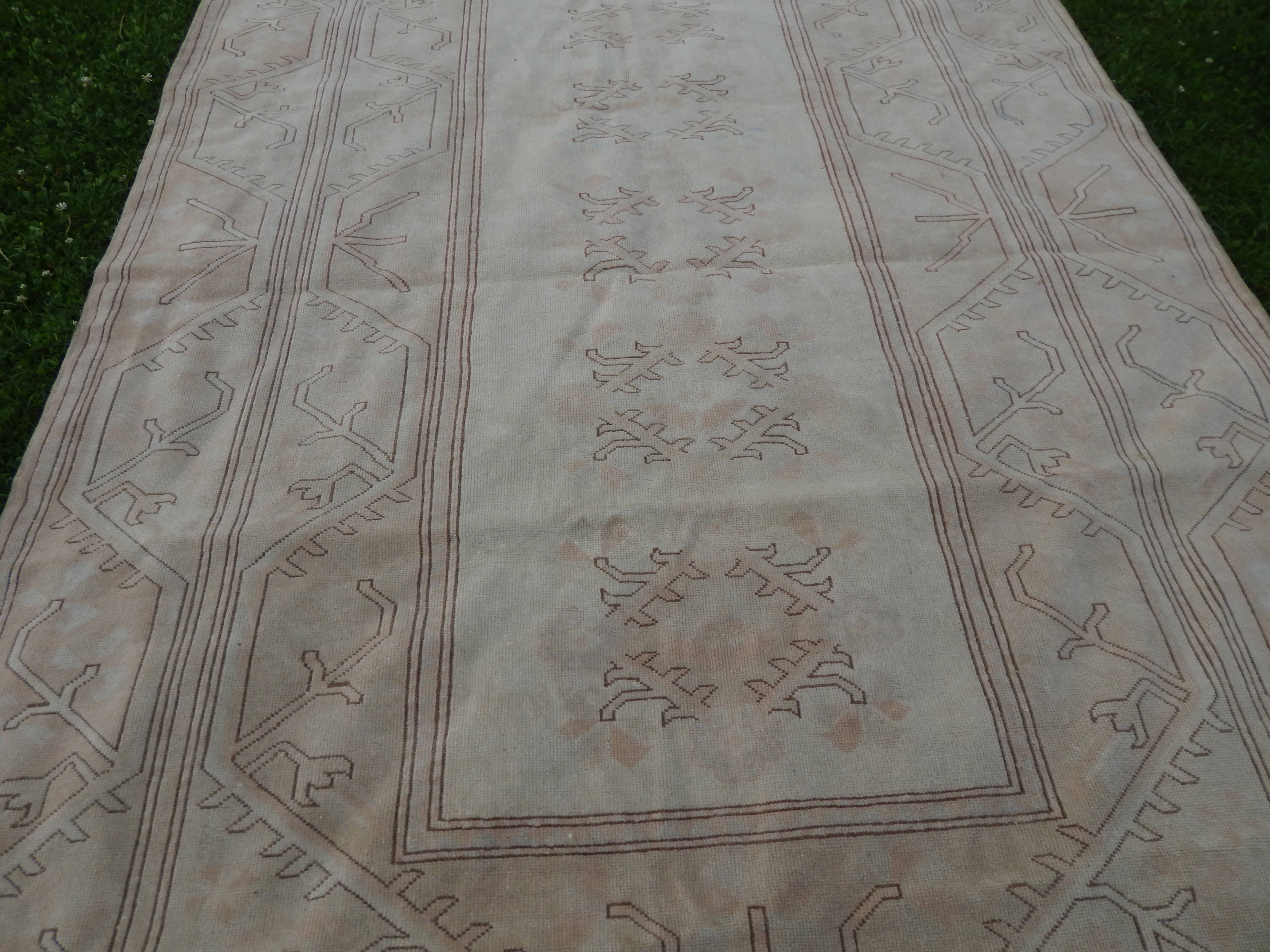 Vintage Milas Rug 6' x 9'4''