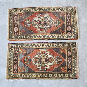 Vintage Turkish Yastik Rug Set of 2 | 1'7'' x 3'1'' & 1'8'' x 3'2''