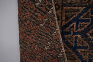 Vintage Turkish Rug 4'1'' x 6'9''