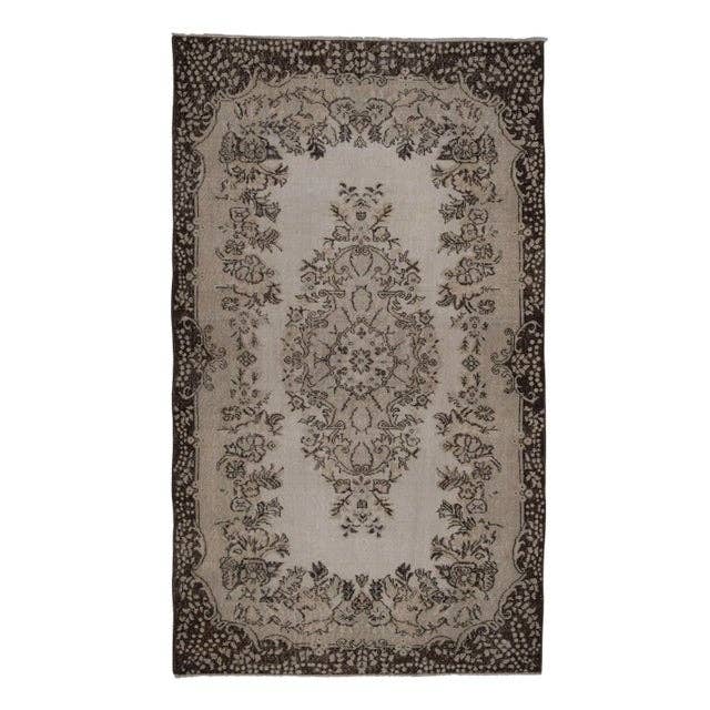 Vintage Turkish Rug 5'5'' x 9'2''