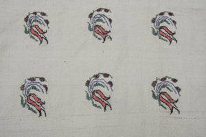 Vintage Turkish Kilim Rug 5'1'' x 6'11''