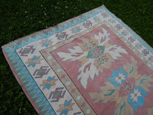 Vintage Oushak Rug 5'7'' x 7'1''