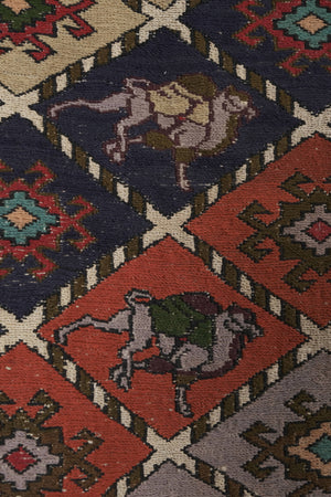 Vintage Turkish Kilim Rug 4'2'' x 6'5''