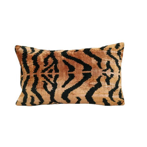 Tiger Silk Ikat Velvet Pillow Cover | 16'' x 22''