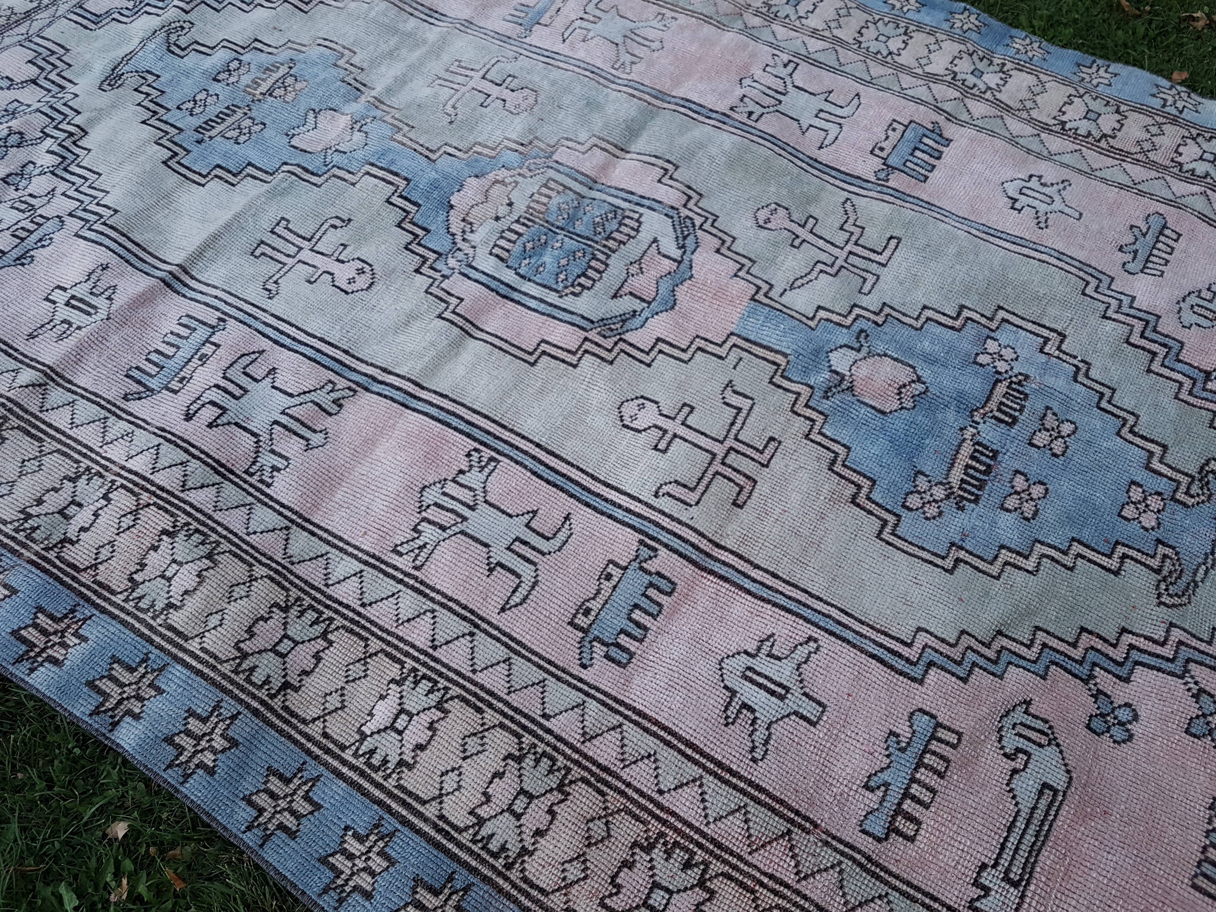 Vintage Oushak Rug 5'5'' x 9'9''