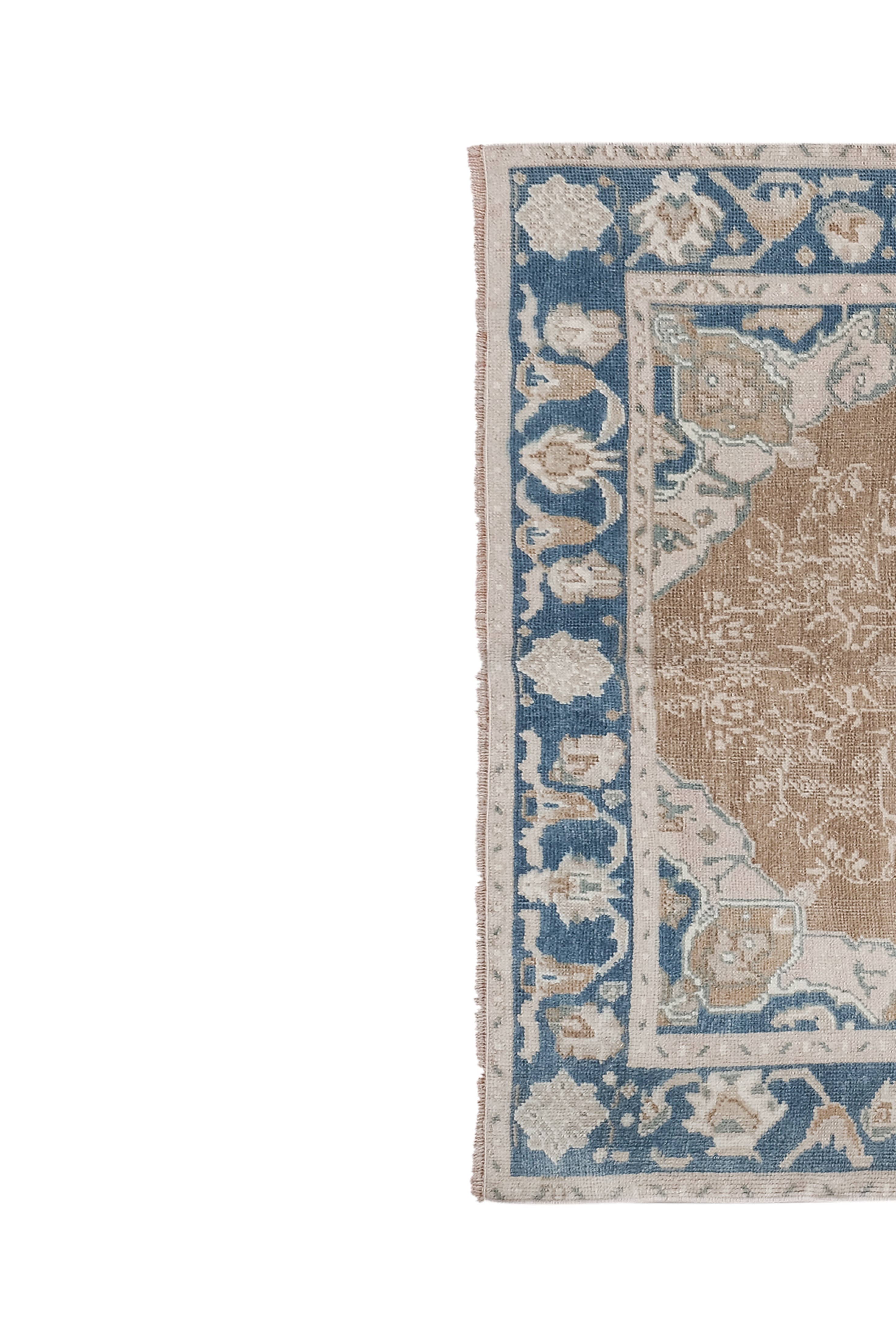 Vintage Turkish Karapinar Rug 4'9'' x 7'11''