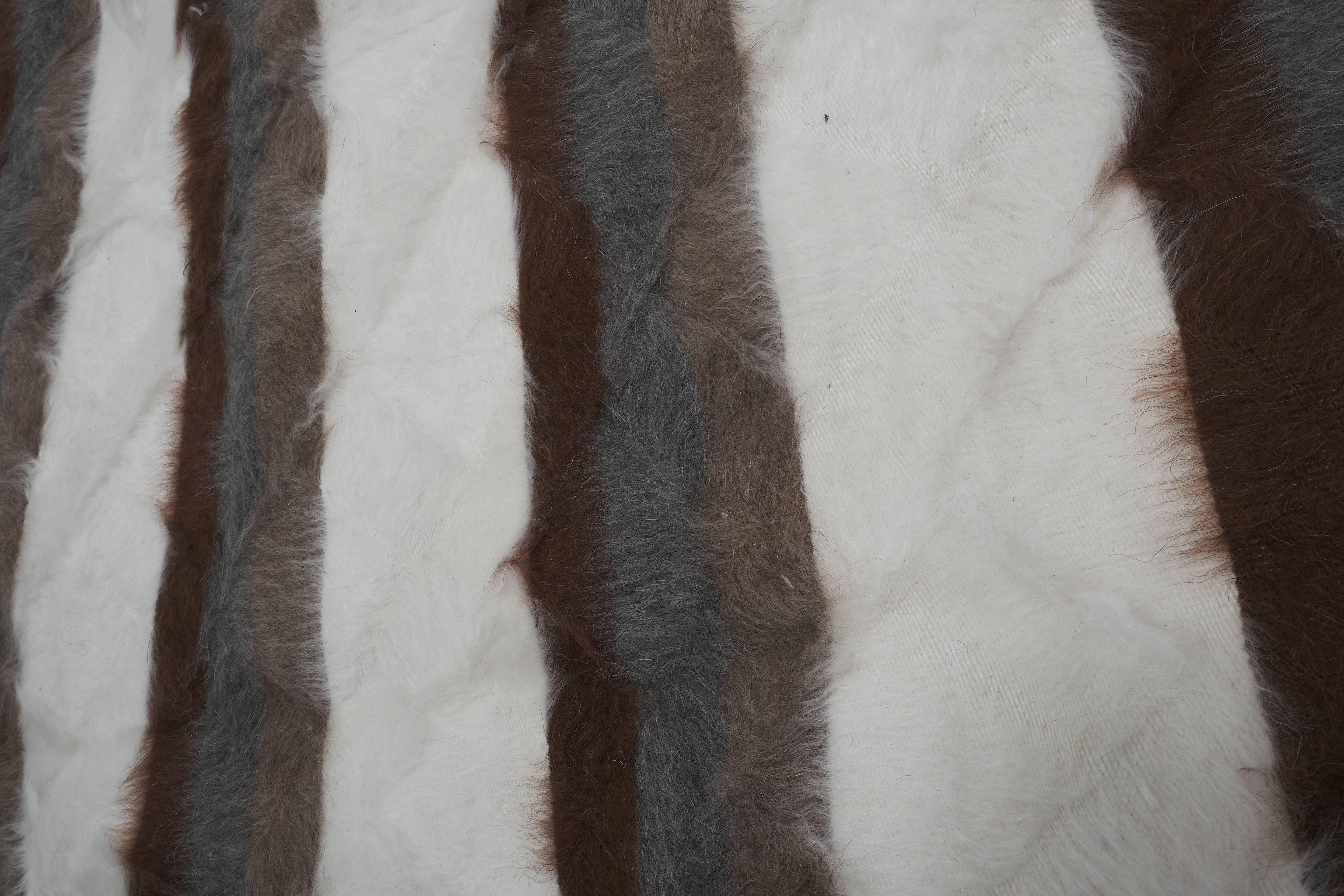 Handwoven Siirt Wool Blanket 5'3'' x 6'11''