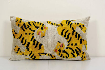 Tiger Silk Ikat Velvet Pillow Cover | 16'' x 22''