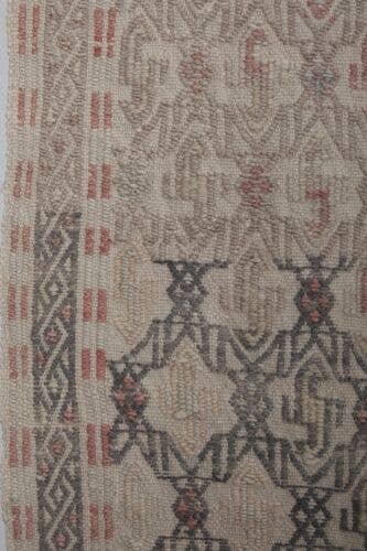 Vintage Turkish Kilim Rug 5'3'' x 7'11''