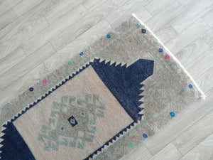 Vintage Oushak Rug 17'' x 37''