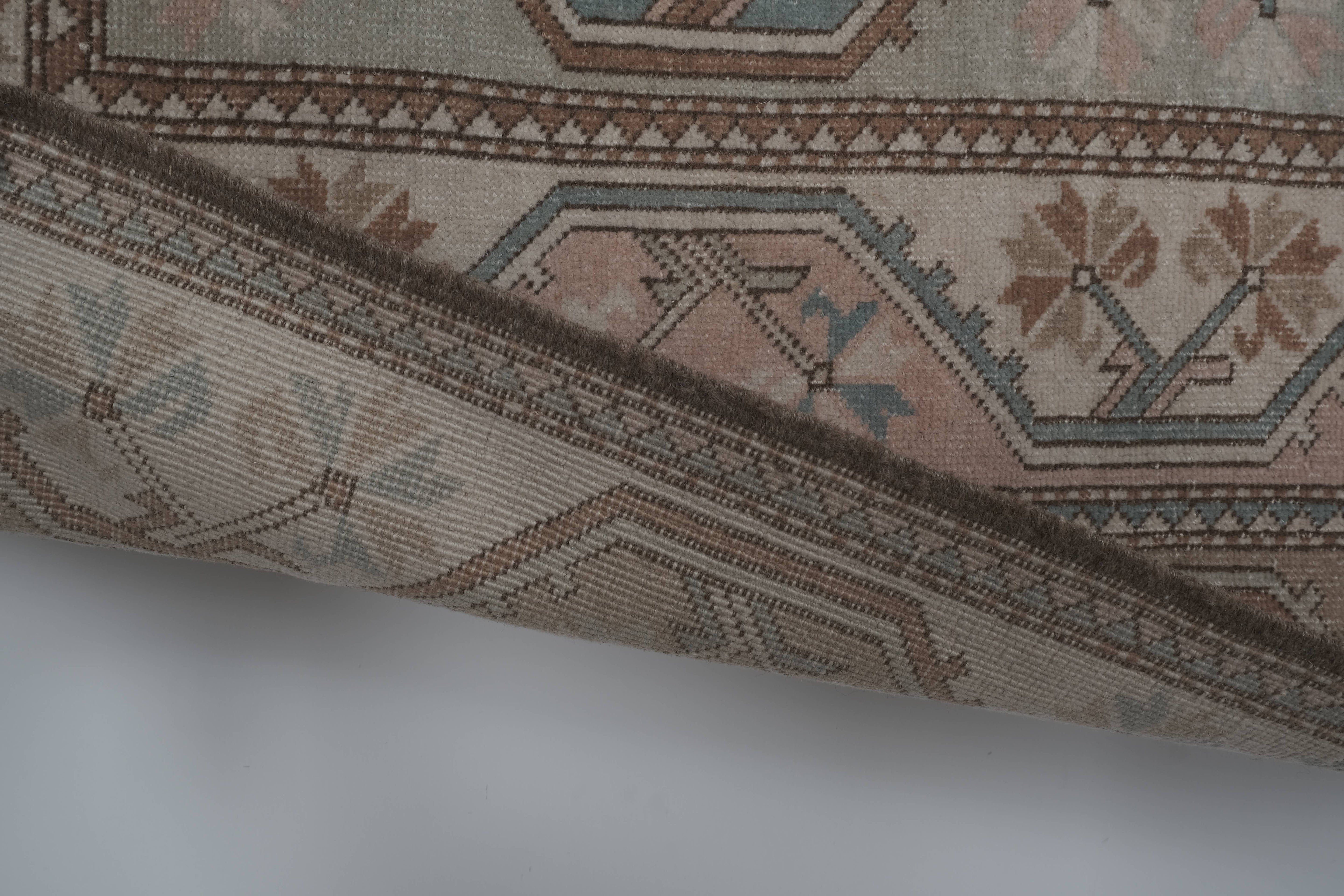 Vintage Oushak Rug 5'2'' x 8'11''
