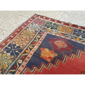 Vintage Turkish Rug 4'3'' x 7'6''
