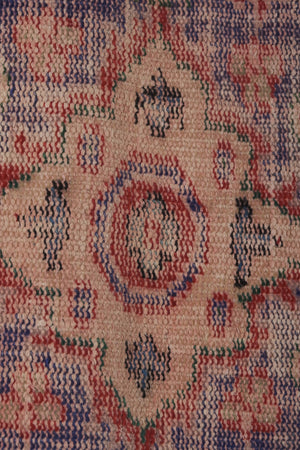 Vintage Turkish Rug 6' x 9'1''