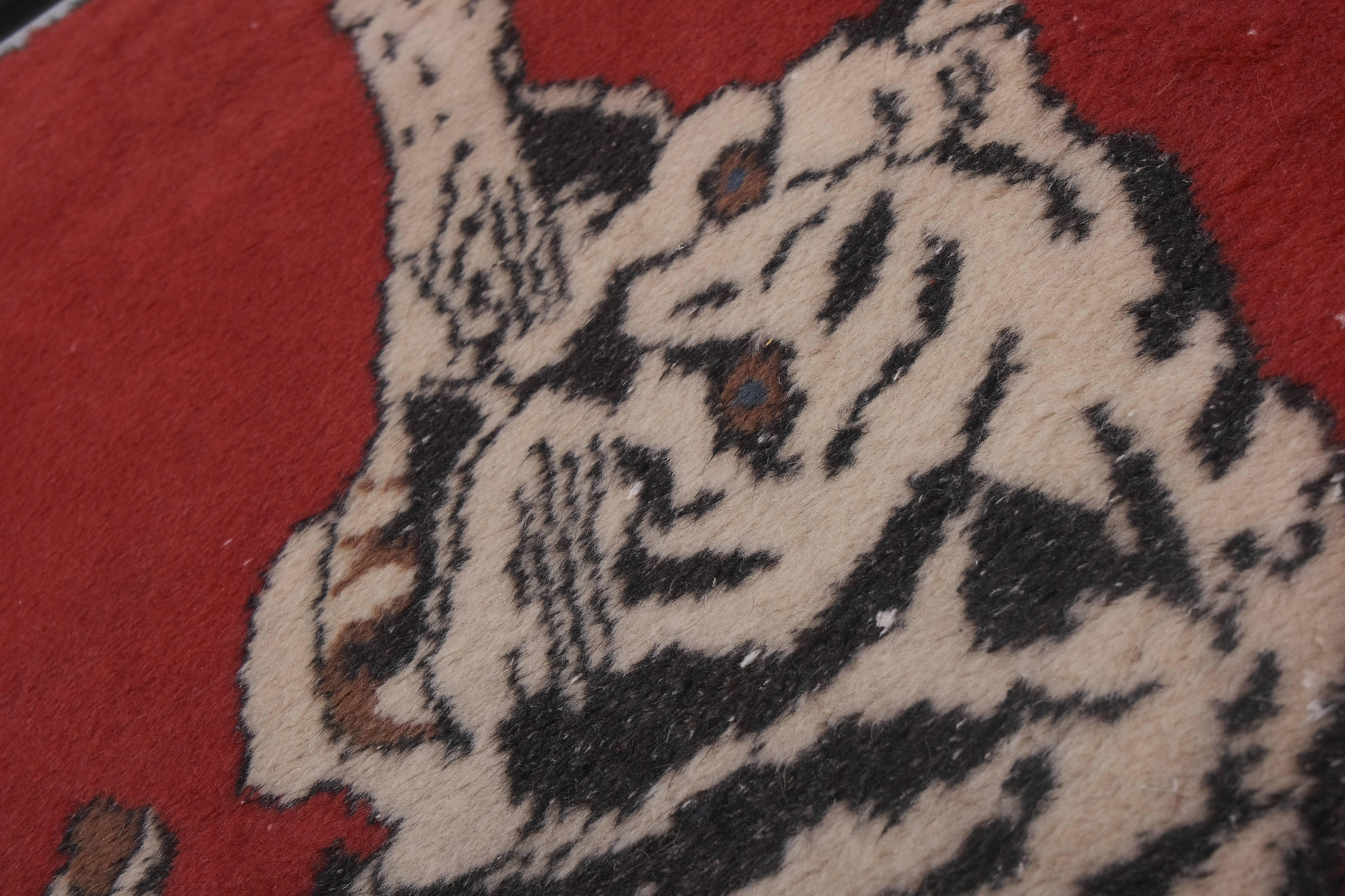Vintage Turkish Rug 30'' x 54''