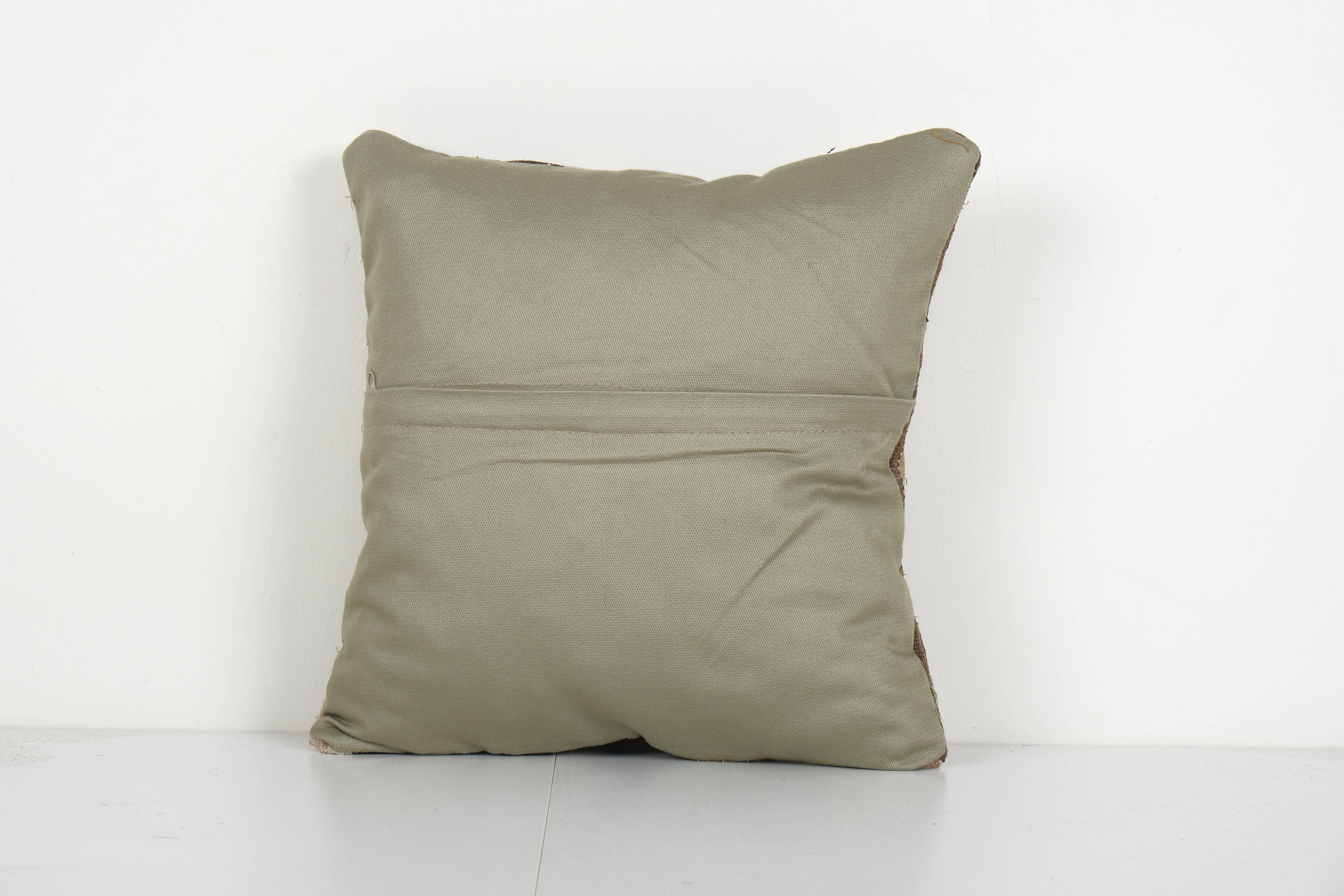 Kilim Pillow Cover | 16'' x 16''