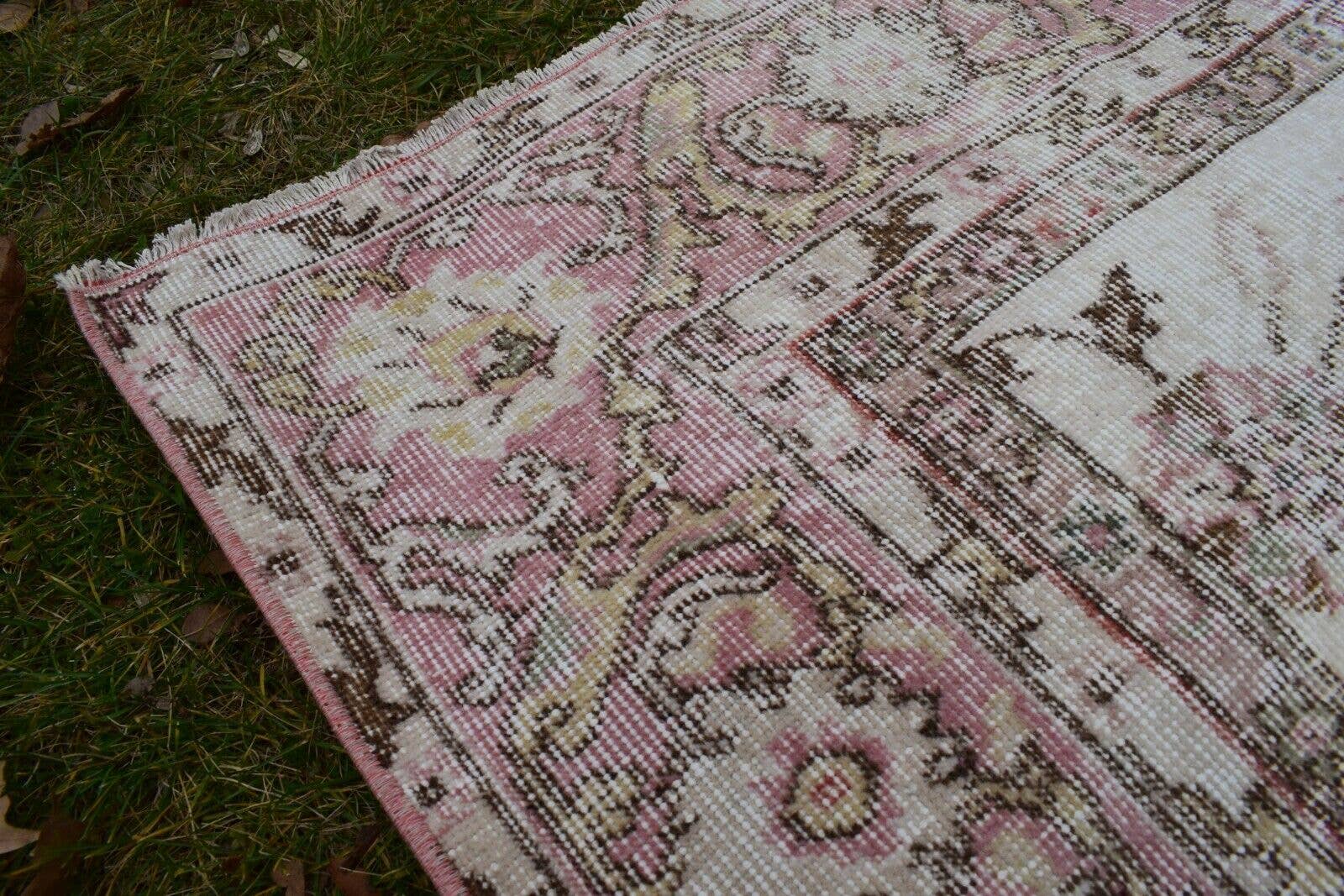 Vintage Oushak Rug 6'5'' x 10'