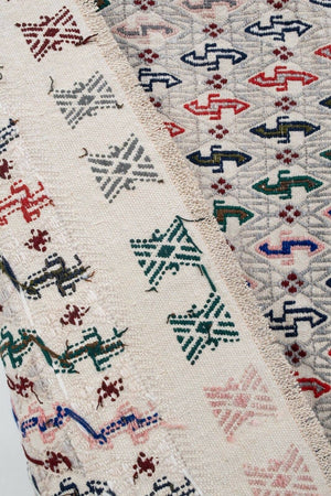 Hand-Embroidered Vintage Textile 5'9'' x 7'10''