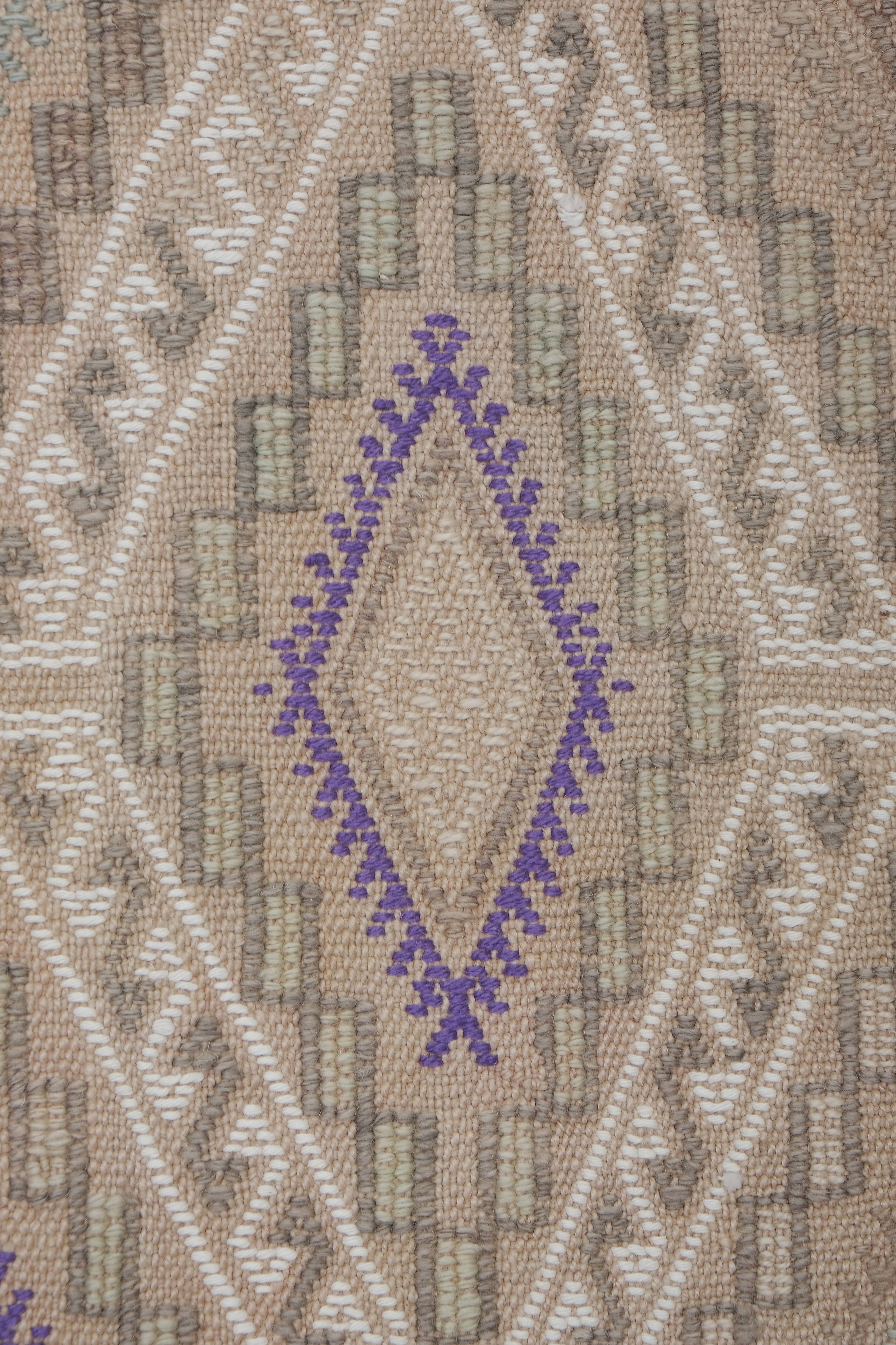 Vintage Turkish Kilim Rug 5'2'' x 7'5''