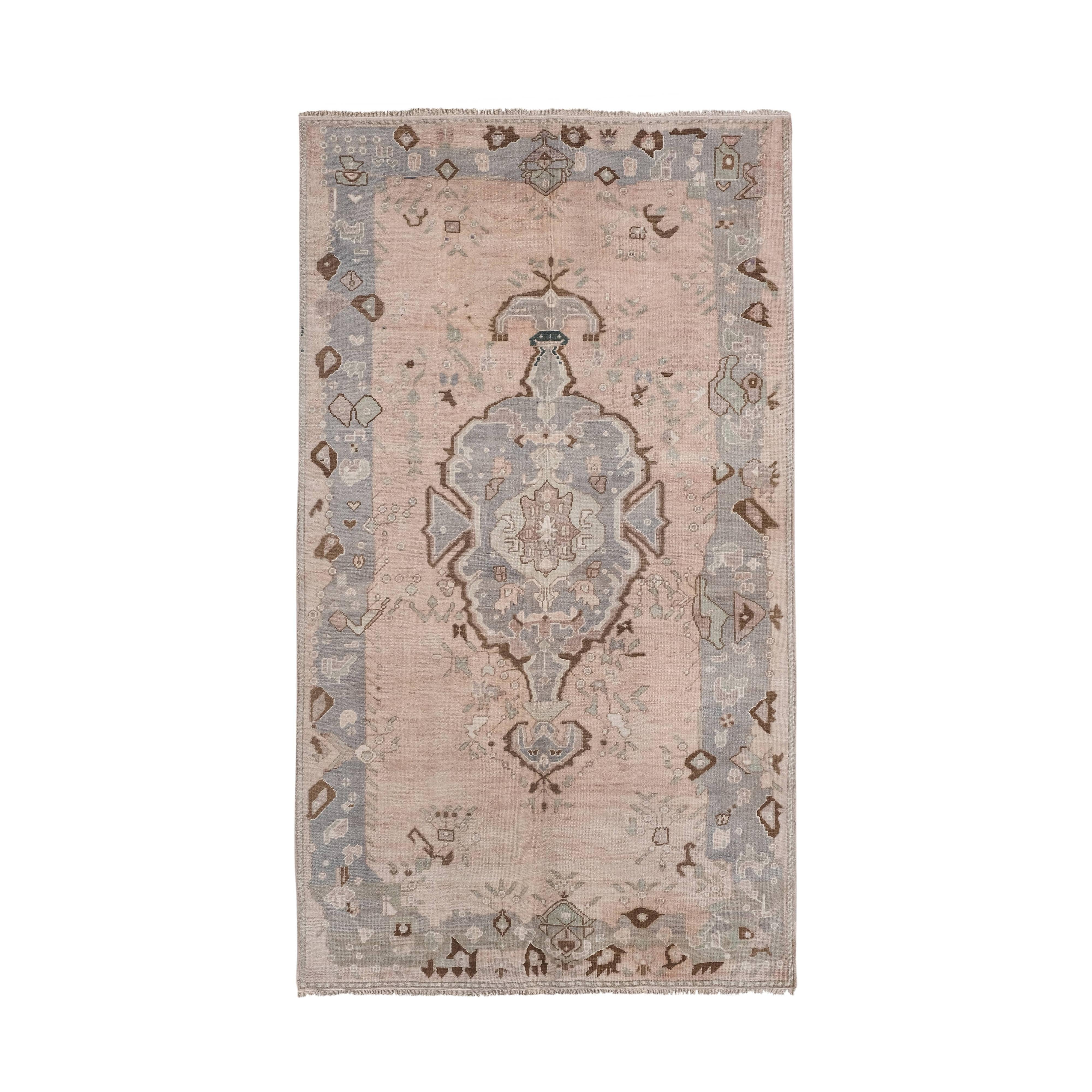 Vintage Turkish Karapinar Rug 5'1'' x 8'4''