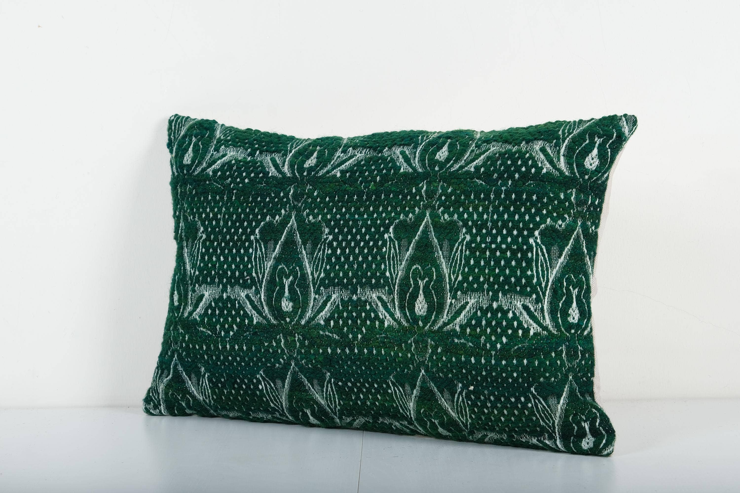 Kilim Pillow Cover | 16'' x 24''