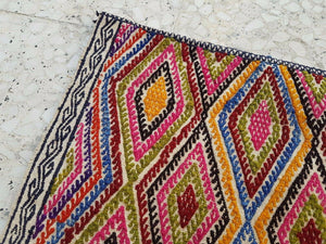 Vintage Turkish Kilim Rug 17'' x 18''