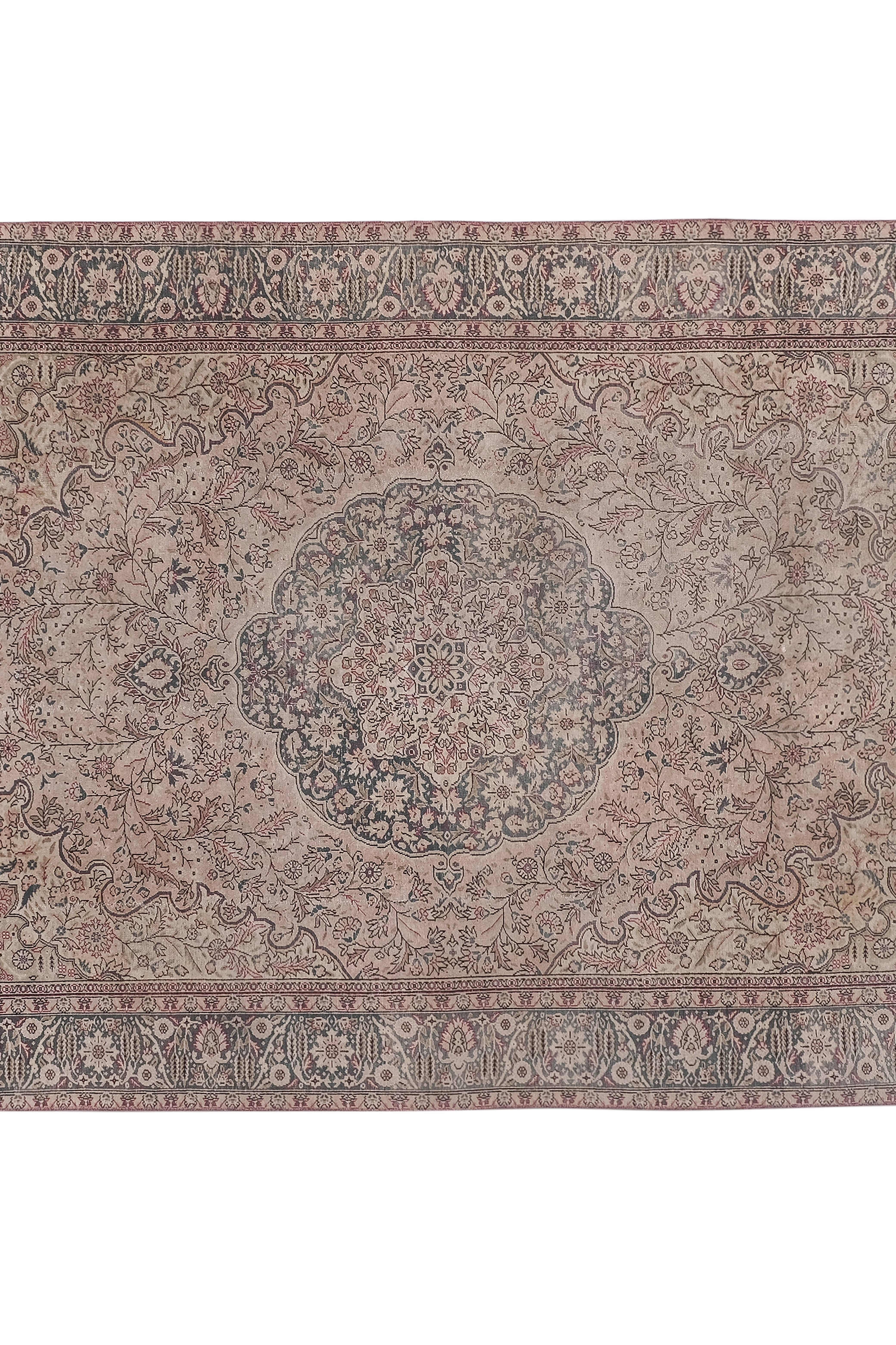 Vintage Turkish Rug 6'5'' x 9'6''