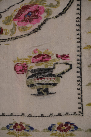 Vintage Turkish Kilim Rug 33'' x 40''