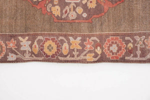 Vintage Turkish Karapinar Rug 5' x 8'6''